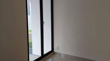 Gambar 3 Rumah 2lt 8x17 136m 3+1KT Cluster Shinano Jgc Jakarta Garden City