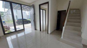 Gambar 2 Rumah 2lt 8x17 136m 3+1KT Cluster Shinano Jgc Jakarta Garden City