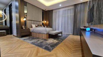 Gambar 4 Rumah Luxury 3lt 7x15 4+1KT Cluster Vastu Jgc Jakarta Garden City