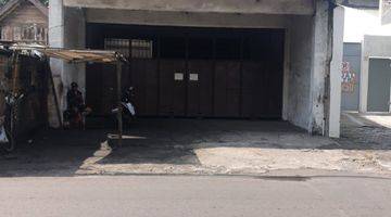 Gambar 2 Ruko di Jl.Menur Pumpungan Surabaya SHM Bagus