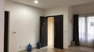 Gambar 2 Rumah 2lt 10x20 200m Type 3kt Cluster Dbanyan Jakarta Garden City