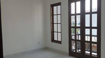 Gambar 5 Pondok Bambu Rumah Baru 3m Nego 2lantai Furnished Kitchen Set 