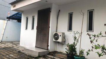 Gambar 3 Rumah Area Istimewa T E R M U R A H Jl. Kramat, Salemba, Jakpus