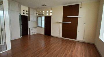 Gambar 2 Rumah Furnished 2 Lantai di Gading Kirana Kelapa Gading