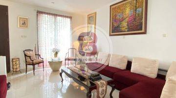 Gambar 1 Rumah Semi Full Furnished Lokasi Strategis di Bintaro Sektor 2