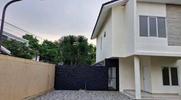 Gambar 3 Dijual rumah Andara Cluster Park Cilandak