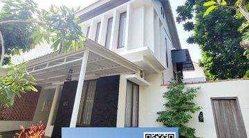 Gambar 1 Rumah Hook Discovery   Bagus Siap Huni Bintaro (sc)