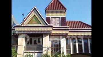 Gambar 3 Rumah Mewah Furnished El di Villa Bukit Indah Pakuwon Surabaya