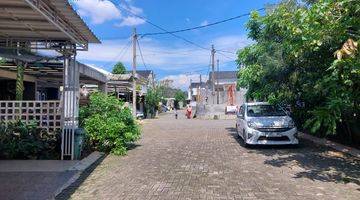 Gambar 3 Rumah Pojok 2 Lantai dalam Cluster dan Hunian Nyaman @Ciputat