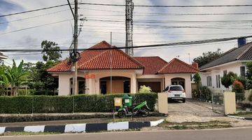 Gambar 3 Rumah Kantor Usaha Strategis Tengah Kota Pandeglang Banten