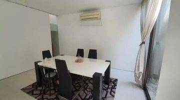 Gambar 2 Rumah di Graha Family semifurnished siap huni