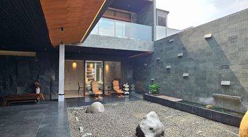 Gambar 4 Rumah Konsep Villa 3 Lantai Furnish Di Aristoteles Gading Serpong