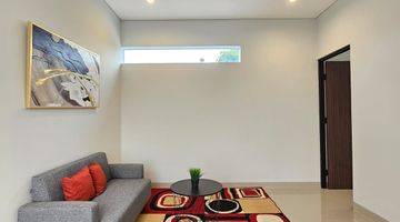 Gambar 5 Brand New Rumah 2 Lantai Furnished di Kencana Loka Bsd City