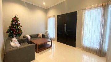 Gambar 4 For Sale Rumah Pakuwon Indah Vbr 3 Modern Minimalis Sangat Terawat 