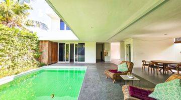 Gambar 1 3 Bedrooms Villa Short Walk To The Beach