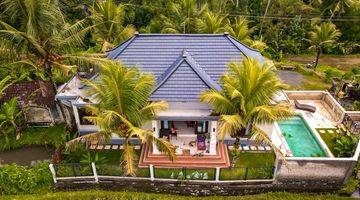 Gambar 2 Spacious Modern Villa In Tampak Siring Close To Ubud 