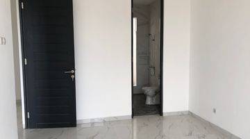 Gambar 3 Dijual Jual Rumah Baru di Pakuwon City Suvadiva 