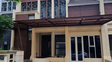 Gambar 1 Dijual Rumah Murah Semi Furnish, Strategis, di Greenwich Bsd