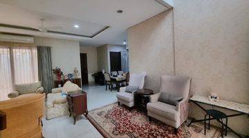 Gambar 4 Dijual Rumah Murah Semi Furnish, Strategis, di Greenwich Bsd