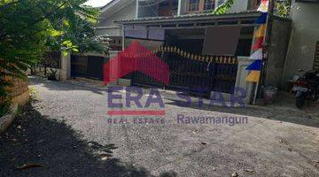 Gambar 1 Rumah luas 2 kavling, depan taman, turun harga di Pondok Kelapa Jaktim