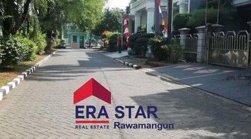 Gambar 1 Rumah asri 2 lantai harga murah di Malaka Country Jaktim