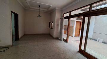 Gambar 2 Dijual Rumah di Taman Kopo Indah, Bandung