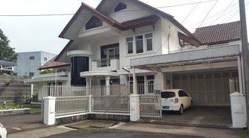 Gambar 1 Dijual Rumah 2 Lantai Bagus Sayap Moh Toha