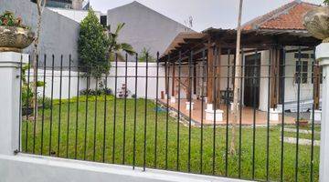 Gambar 4 Rumah Dijual Peerlu Renovasi Di Sentul City View Pegunungan