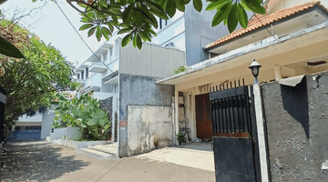 Gambar 3 Dijual Rumah Dalam Cluster Di Kemang Selatan