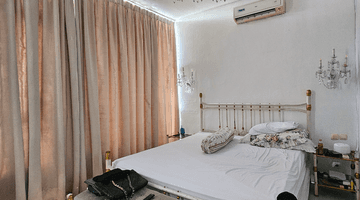 Gambar 4 Dijual Rumah Bagus 3 Lantai Semi Furnished Dekat Mrt Blok A