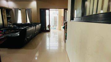 Gambar 4 Dijual Rumah Bagus, Hook, Terdapat Kolam Renang di Bintaro Sektor 7