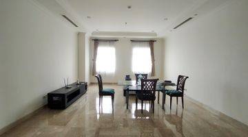 ruang tamu belezza apartment private lift middle
