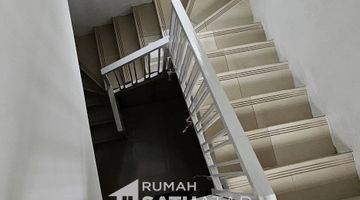 Gambar 1 Cluster, Fully Furnished, 5 Menit Ke Tol Brigif 