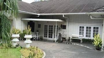 Gambar 5 Rumah Hoek Strategis Cocok Usaha Area Pakubuwono Jakarta Selatan