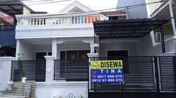 tampak depan rumah siap huni baru renovasi