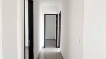 Gambar 5 Dijual Cepat Rumah Boulevard Pik 2 