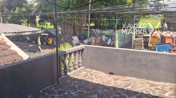 Gambar 4 Rumah 2 Lantai Di Ir Rais Malang Poros Jalan