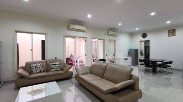 Gambar 2 Dijual Rumah Furnish Rapi di Aquamarine Phg Gading Serpong 