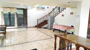 Gambar 4 Rumah 2 Lantai Bagus Furnished HGB di Taman Dayu, Pasuruan