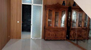 Gambar 3 Jual Cepat Rumah di Green Lake, Jakarta Barat