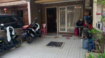 Gambar 2 Rumah Dijual di Golden Palm, Jakarta Barat