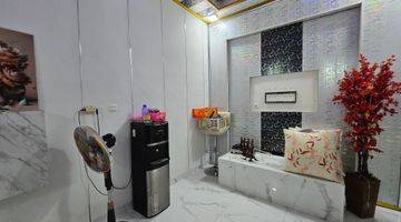 Gambar 4 Dijual Rumah 2.5 Lantai Cluster Catriona Suvarna Sutera Tangerang