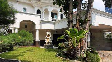 tampak depan jual rumah 2 lantai cluster