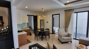 ruang makan furnished rumah 2 lantai cluster