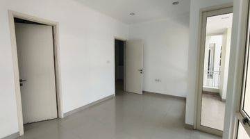 Gambar 2 Jual Murah Rumah 2 Lantai Cluster Faraday Scientia Gading Serpong