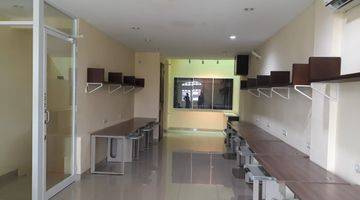 Gambar 4 Ruko Sentra Niaga Puri Indah Bu, Renovated Furnished Hook Timur