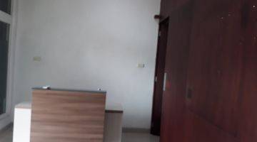 Gambar 3 Ruko Sentra Niaga Puri Indah, Furnished Timur Hadap Jalan Raya