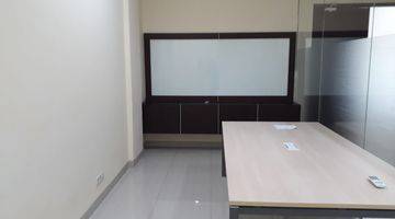 Gambar 4 Ruko Sentra Niaga Puri Indah, Furnished Timur Hadap Jalan Raya