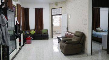 Gambar 5 Dijual Cepat! Rumah Hoek Taman Semanan. Siap Huni.SHM.MURAH!!