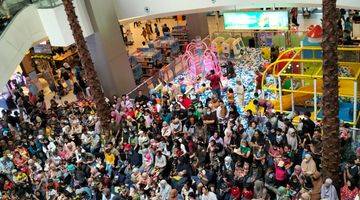 Gambar 4  Toko Counter Lapak Lantai Ug Tangcity Mall Fashion Baju Siap Pakai